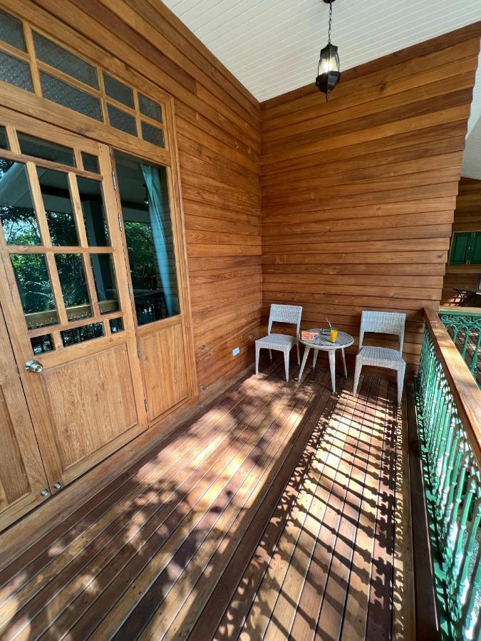 Home Of Dusita Lamphun Extérieur photo